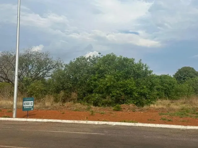 Imagem: Vende-Se Terreno Localizado na Avenida Theotonio
