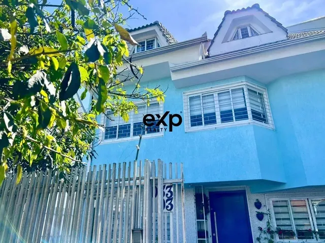 Imagem: O apartamento possui 4 Dormitórios, 1 Suíte, 4 Banheiros,