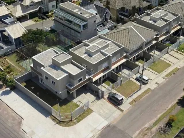 Imagem: Maravilhosa Casa com 2 Pavimentos com 4