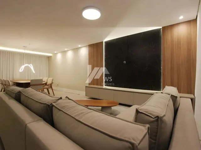 Imagem 3: Casa com 3 Suítes e Amplo Terraço