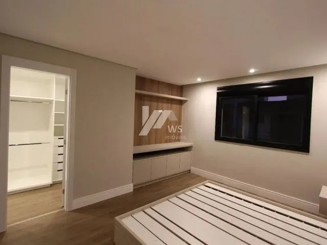 Imagem 13: Casa com 3 Suítes e Amplo Terraço