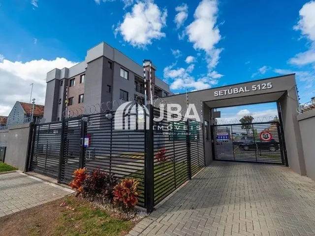 Imagem: O apartamento possui 2 Dormitórios, 1 Suíte, 2 Banheiros,
