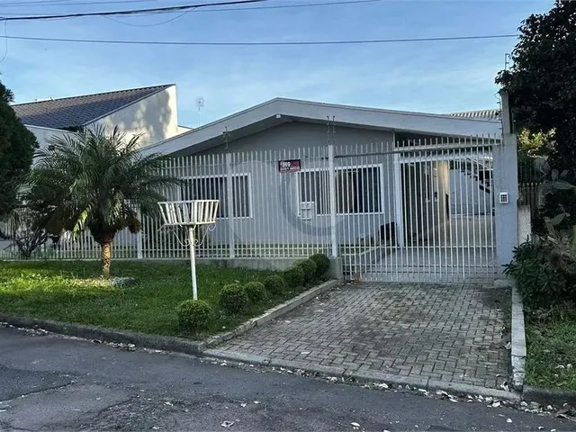 Imagem: Casa com 4 Quartos À Venda em Boqueirão