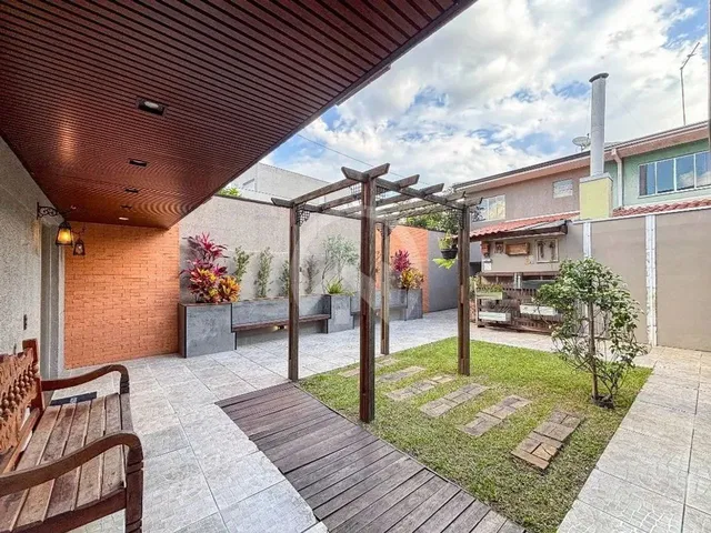 Imagem: Sobrados À Venda no Xaxim, Curitiba