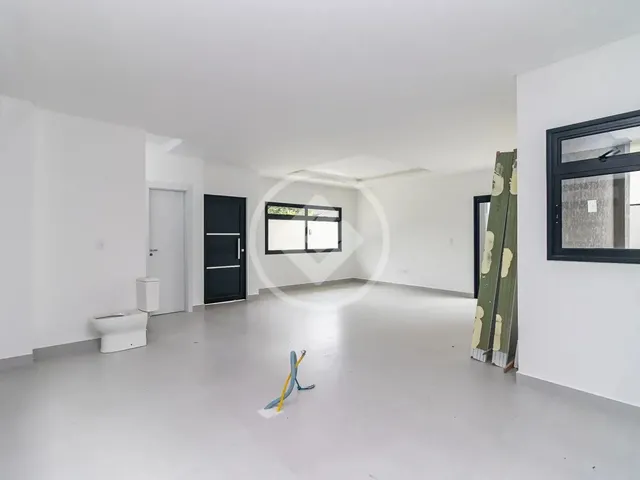 Imagem 8: Sobrado/Casa - 148M² - 3 Dormitórios ( Sendo 1 Suíte ) - 2 Vagas - Hauer Codigo: 139512