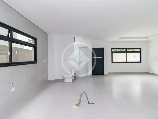 Imagem 10: Sobrado/Casa - 148M² - 3 Dormitórios ( Sendo 1 Suíte ) - 2 Vagas - Hauer Codigo: 139512
