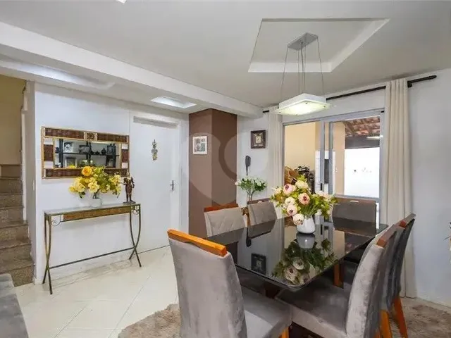 Imagem 12: Sobrado para Venda Possui 96 Metros Quadrados com 2 Quartos em Boqueirão - Curitiba - Pr