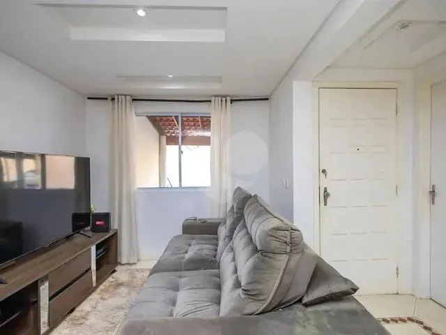 Imagem 8: Sobrado para Venda Possui 96 Metros Quadrados com 2 Quartos em Boqueirão - Curitiba - Pr