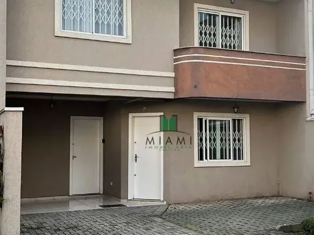 Imagem: Sobrado com Suíte e 2 Dormitórios À Venda