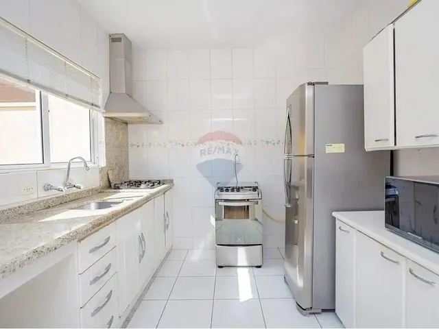Imagem 5: Sobrado Triplex com 205M² - 3 Quartos ( 1 Suíte com Sacada ) com Quintal e Amplo