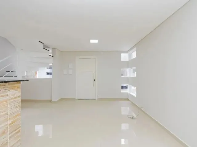 Imagem 2: Sobrado com 3 Dormitórios À Venda, 91 M² por R$ 540.000,00 - Boqueirão - Curitiba/Pr