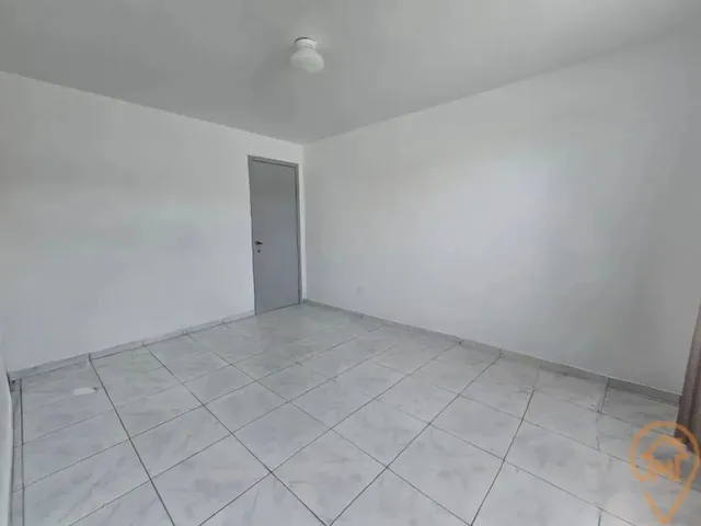 Imagem 5: Apartamento com 2 Quartos À Venda por R$ 330000.00, 97.31 M2 - Boqueirao - Curitiba/Pr