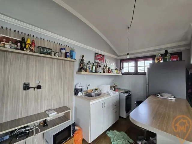 Imagem 10: Sobrado com 4 Quartos À Venda por R$ 1090000.00, 208.00 M2 - Hauer - Curitiba/Pr