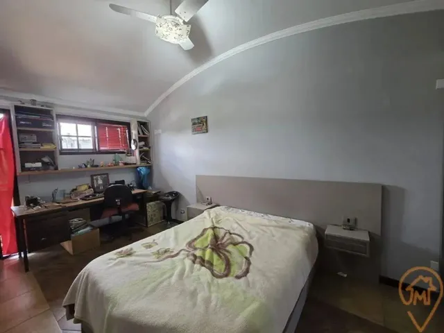 Imagem 9: Sobrado com 4 Quartos À Venda por R$ 1090000.00, 208.00 M2 - Hauer - Curitiba/Pr