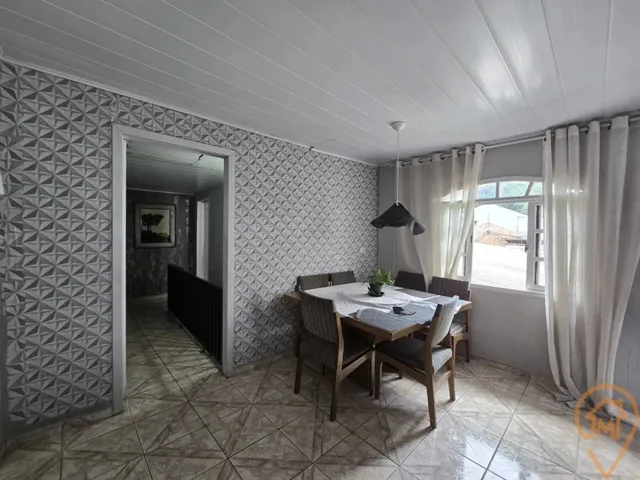 Imagem: Sobrado com 5 Quartos À Venda por R$ 540000.00