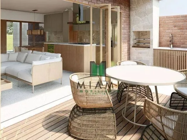 Imagem 9: Sobrado com 3 Dormitórios À Venda, 167 M² por R$ 750.000,00 - Xaxim - Curitiba/Pr
