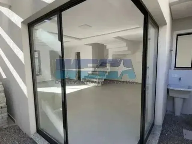 Imagem 9: Sobrado com 3 Quartos À Venda por R$ 790000.00, 124.00 M2 - Boqueirao - Curitiba/Pr