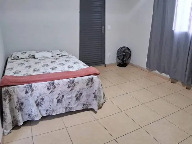 Imagem: Aluguel de Casa Comercial em Montes Claros