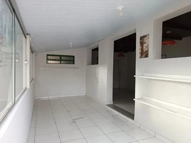 Imagem 7: Aluguel de Casa Comercial com Estacionamento Centro de Montes Claros