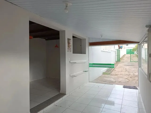 Imagem 10: Aluguel de Casa Comercial com Estacionamento Centro de Montes Claros