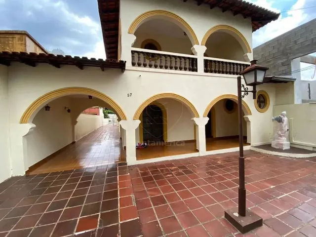 Imagem: Casa Comercial para Alugar na Região Central