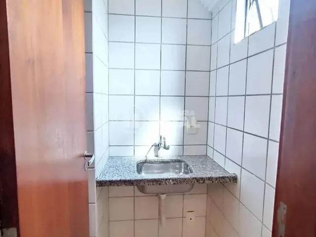 Imagem 2: Venda Sala Comercia Edf Numata Rua Souza Naves - Centro de Londrina Pr