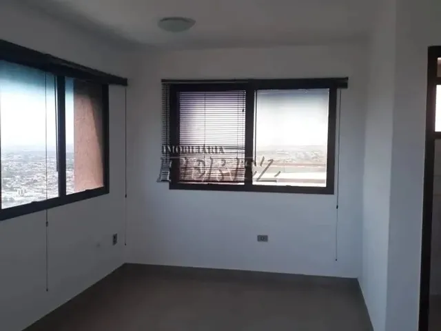 Imagem 8: Sala Comercial À Venda no Edifício Oscar Fuganti - Região Central de Londrina!