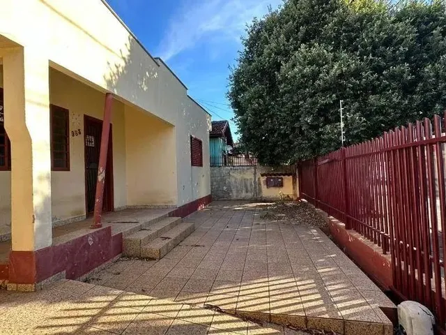 Imagem 8: Casa À Venda em Ibiporã, Centro, com 3 Quartos, com 98 M²
