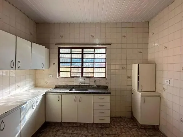 Imagem 7: Casa À Venda em Ibiporã, Centro, com 3 Quartos, com 98 M²