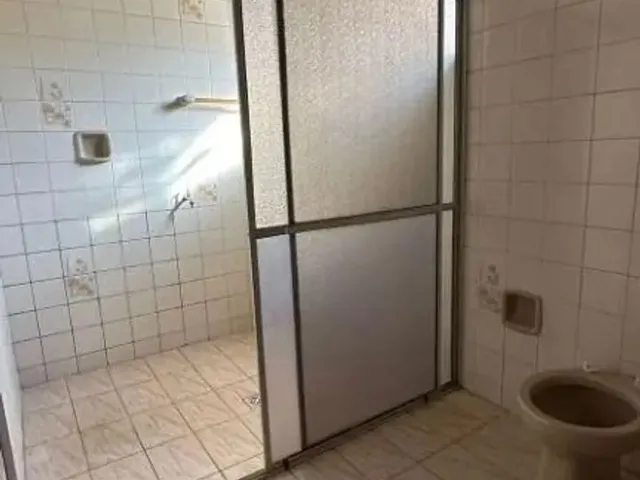 Imagem 12: Casa À Venda em Ibiporã, Centro, com 3 Quartos, com 98 M²