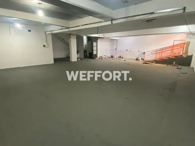 Imagem 2: Espaçoso Salão Comercial Subsolo na Pernambuco