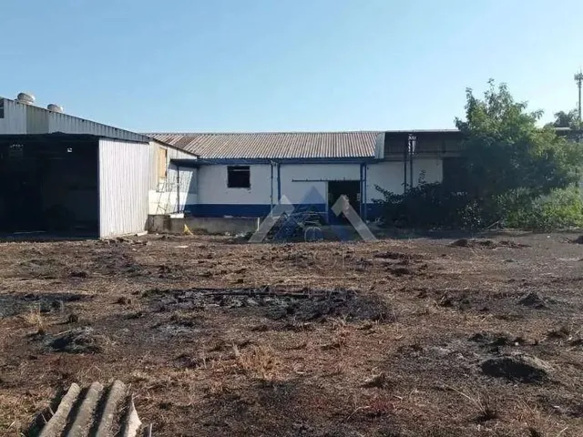 Imagem: Barracão À Venda, 2000 M² por R$ 5.500.000,00