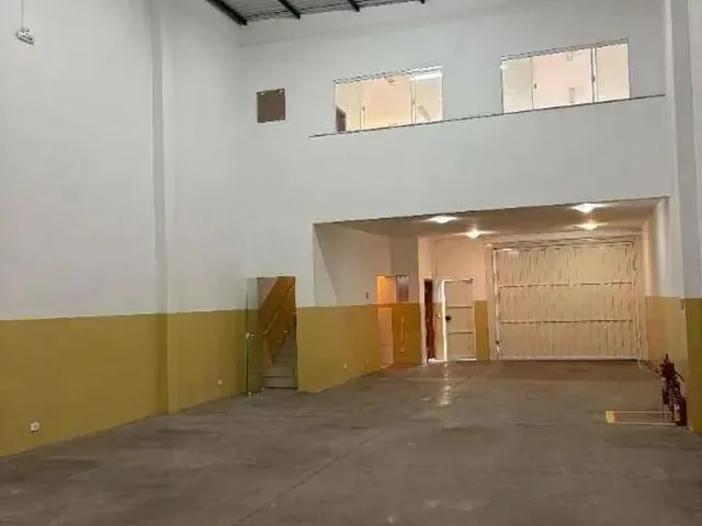 Imagem 6: Barracão para Locação 160M² + Mezanino Próximo À Av. Arthur Thomas