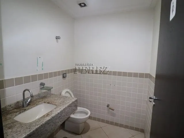Imagem 8: Imóvel Comercial para Alugar no Jardim Shangri-La a , na Região Oeste de Londrina