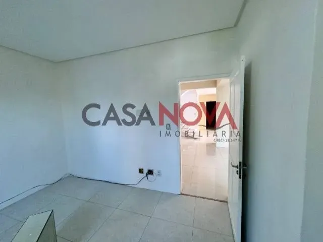 Imagem 11: Casa Ampla 2 Pavimentos para Comercio na Farolândia