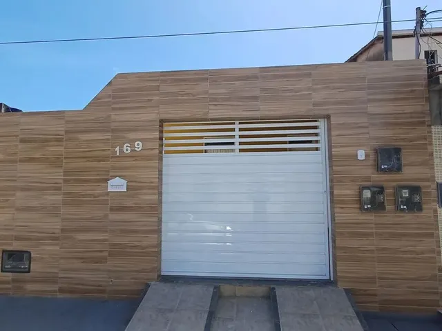 Imagem: Casa 2/4 Sendo 1 Suíte- Farolândia