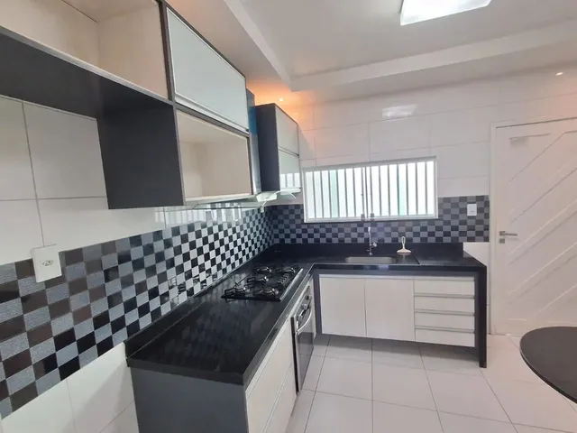 Imagem 4: Alugo Essa Casa com Três Suítes