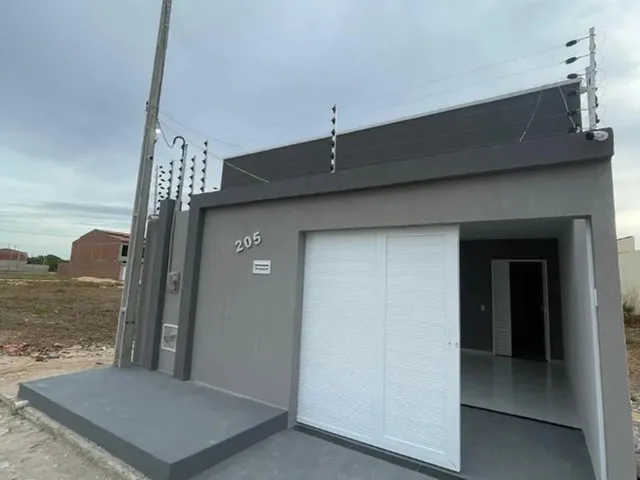 Imagem: Casa com Tres Quartos Sendo Um Suíte