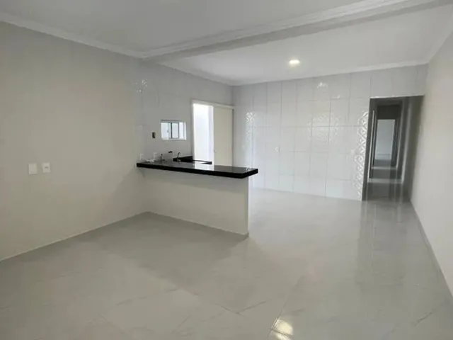 Imagem 13: Casa com Tres Quartos Sendo Um Suíte - 90M²