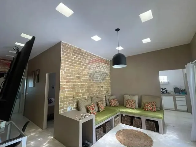 Imagem: Linda Casa com Chalé em Amplo Terreno na