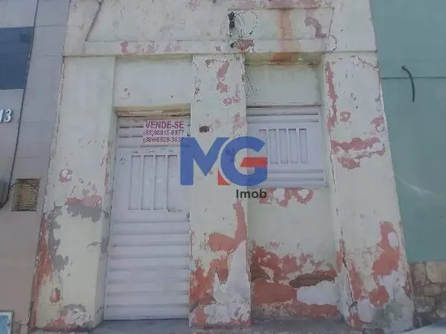 Imagem: Casa com 215M² com 02 Quartos no Bairro