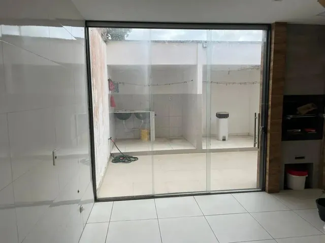 Imagem: Casa 3/4 C 2 Suítes Próx a Av Iguatemi