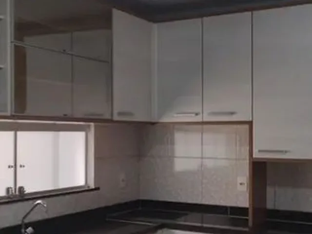 Imagem 1: Belissíma Casa de 3/4, Sendo Um com Suite, Sala, Copa,/ Garage Bairro Serraria Brasil