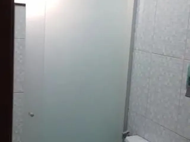 Imagem 3: Belissíma Casa de 3/4, Sendo Um com Suite, Sala, Copa,/ Garage Bairro Serraria Brasil