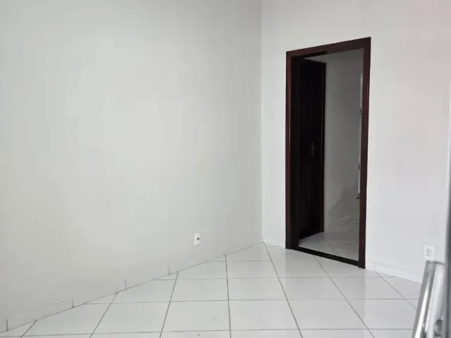 Imagem 16: Belissíma Casa de 3/4, Sendo Um com Suite, Sala, Copa,/ Garage Bairro Serraria Brasil