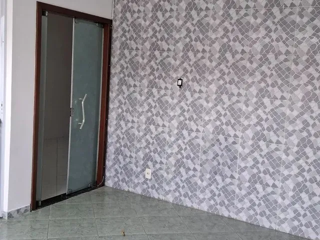 Imagem 6: Belissíma Casa de 3/4, Sendo Um com Suite, Sala, Copa,/ Garage Bairro Serraria Brasil