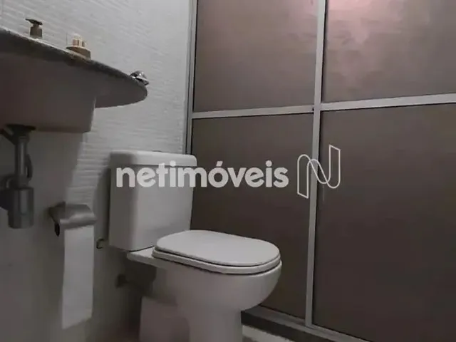 Imagem 4: Casa Mobiliada com 4 Quartos no Conjunto Centenário - para Venda Ou Aluguel
