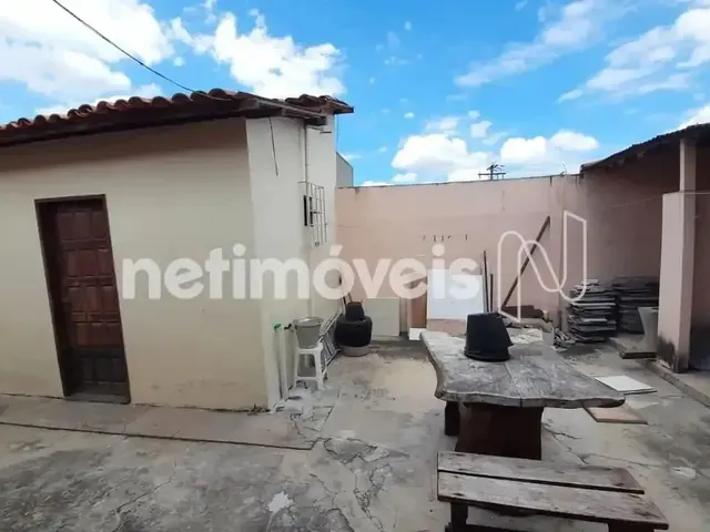 Imagem 7: Casa Mobiliada com 4 Quartos no Conjunto Centenário - para Venda Ou Aluguel