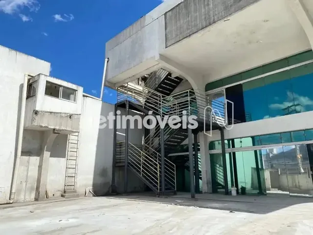 Imagem: Cobertura com 6 Quarto(S) e 4 Banheiro(S)
