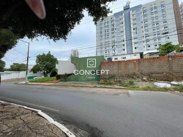 Imagem 2: Terreno Á Venda com Construcão